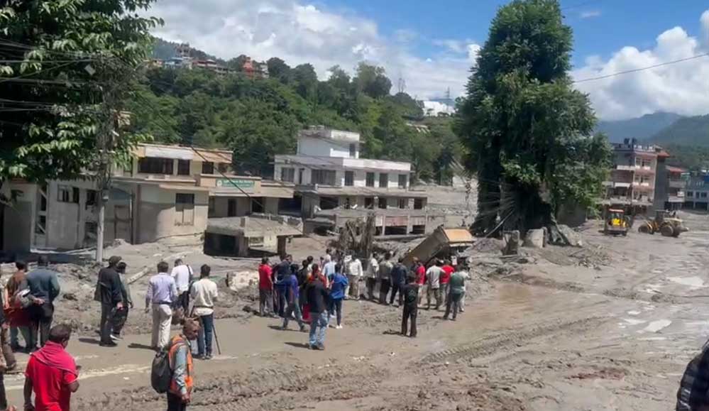 नेपाल बाढ़ में मौत का आंकड़ा 587 पहुंचा, डेढ़ हजार से ज्यादा लोग लापता; 93 हजार पर खतरा