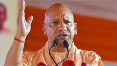 नेपालगंज-वाराणसी स्पेशल ट्रेन को CM योगी ने दिखाई हरी झंडी, चार नई ट्रेनों का शुभारंभ