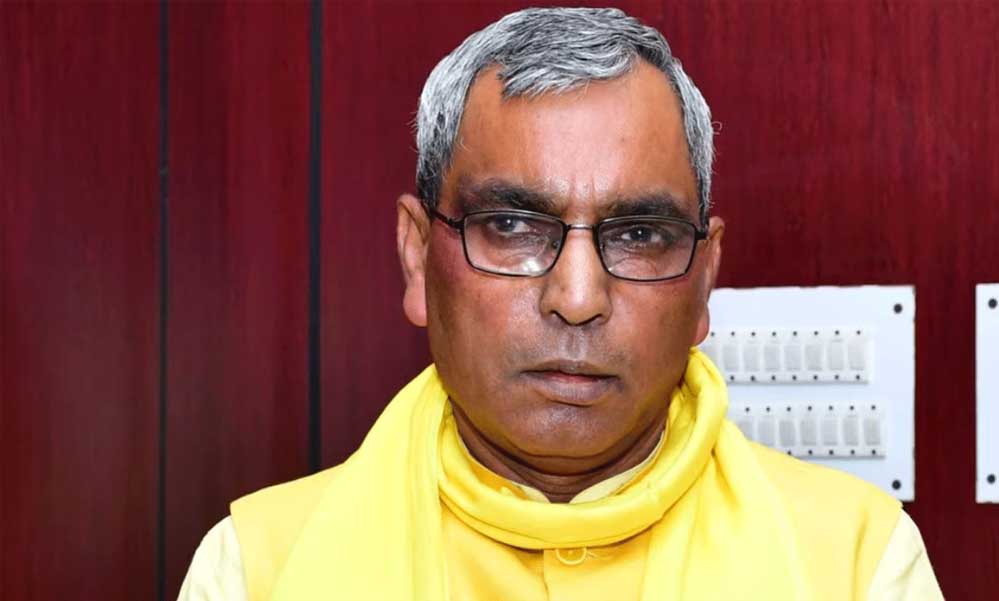 राजभर ने अखिलेश पर लगाया ‘राखी घोटाले’ का आरोप, बोले- 11 हजार कहकर महिलाओं को बुलाया, थमा दिए 1100 रुपये