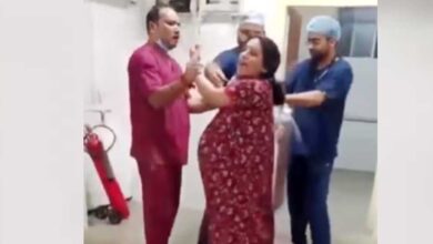 वा में जच्चा-बच्चा की मृत्यु के प्रकरण में दो चिकित्सक एवं दो नर्सिंग ऑफिसर निलंबित, जांच समिति गठित वा में जच्चा-बच्चा की मृत्यु के प्रकरण में दो चिकित्सक एवं दो नर्सिंग ऑफिसर निलंबित, जांच समिति गठित