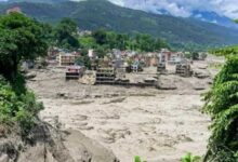 नेपाल बाढ़ में मौतों का आंकड़ा 734 पहुंचा, बचाव अभियान के 5वें दिन भी हजारों लोग लापता