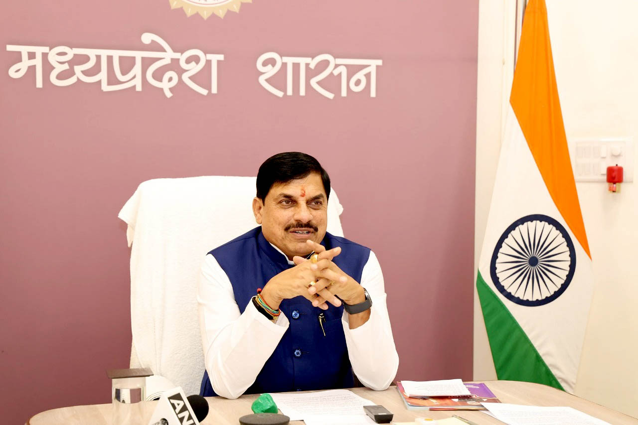 खेती की नई तकनीकें हैं किसानों की समृद्धि का नया द्वार: मुख्यमंत्री डॉ. यादव खेती की नई तकनीकें हैं किसानों की समृद्धि का नया द्वार: मुख्यमंत्री डॉ. यादव