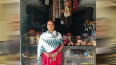 बिहान बनी बदलाव की बयार: मजदूरी से आत्मनिर्भरता की राह पर नारायणपुर की जेलो बाई, हर माह कमा रहीं 30 हजार रुपये बिहान बनी बदलाव की बयार: मजदूरी से आत्मनिर्भरता की राह पर नारायणपुर की जेलो बाई, हर माह कमा रहीं 30 हजार रुपये