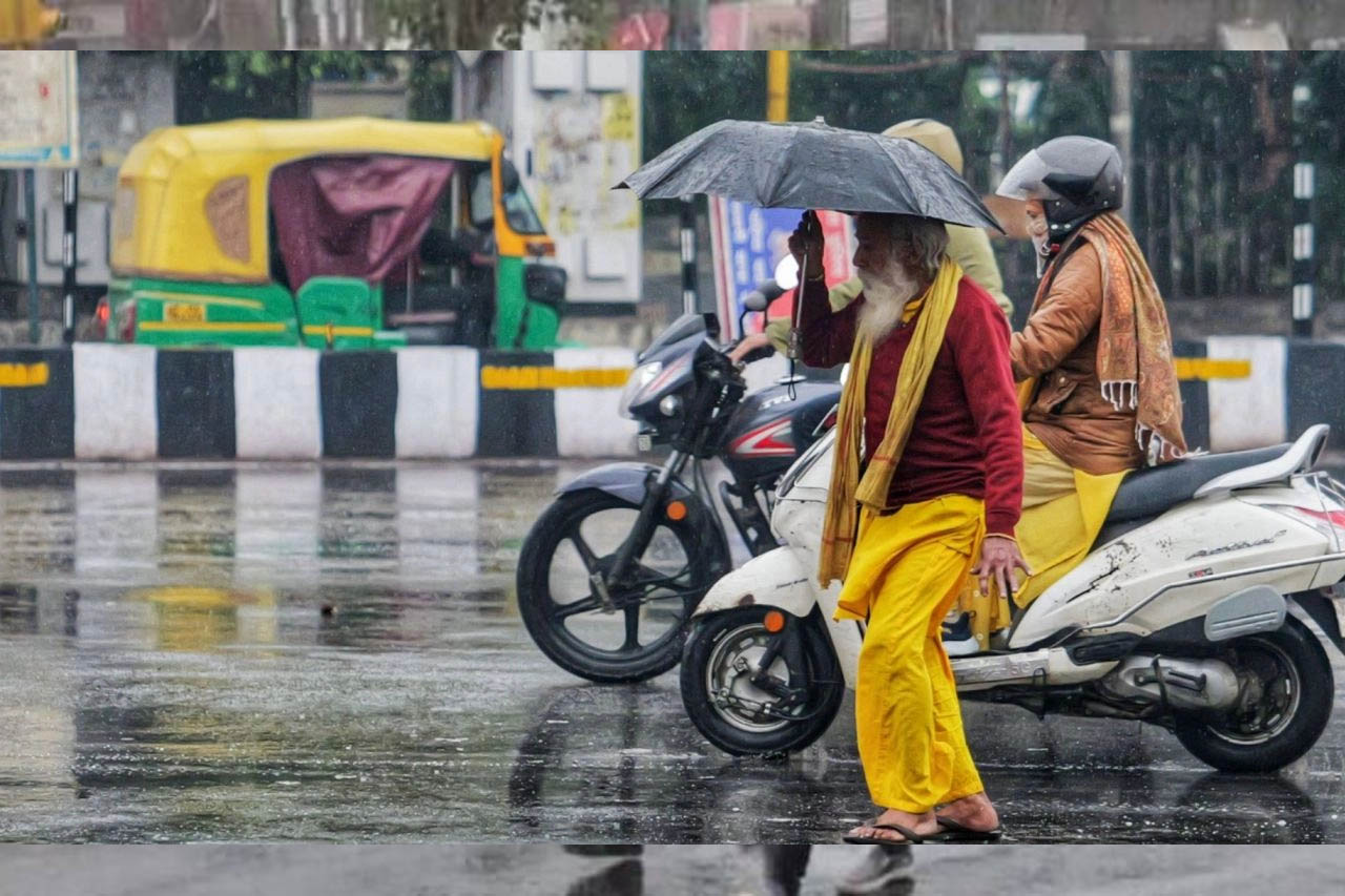 MP Weather Update: मध्य प्रदेश में फिर शुरू हुआ बारिश का दौर, मौसम विभाग ने इस दिन तक जारी किया अलर्ट MP Weather Update: मध्य प्रदेश में फिर शुरू हुआ बारिश का दौर, मौसम विभाग ने इस दिन तक जारी किया अलर्ट