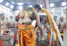 महाकाल मंदिर में उमड़ा आस्था का सैलाब, 1.10 लाख श्रद्धालुओं ने किए दर्शन; ओंकारेश्वर-पशुपतिनाथ में भी लंबी कतारें