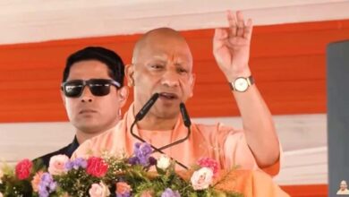 यूपी में गोमूत्र खरीद की शुरुआत, सरकार देगी 10 रुपये प्रति लीटर की कीमत