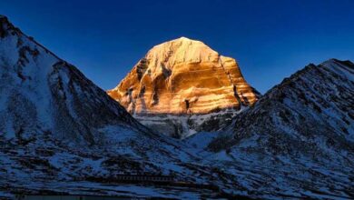 कैलाश पर्वत के 10 रहस्य, जहां समय बदलने से लेकर शंभाला नगरी तक के दावे
