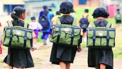 स्कूली बच्चों की सुरक्षा पर योगी सरकार सख्त, 12 साल तक के बच्चों संग अटेंडेंट अनिवार्य