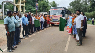 रायपुर : जशपुर से 204 श्रद्धालु प्रभु रामलला दर्शन के लिए अयोध्या रवाना रायपुर : जशपुर से 204 श्रद्धालु प्रभु रामलला दर्शन के लिए अयोध्या रवाना