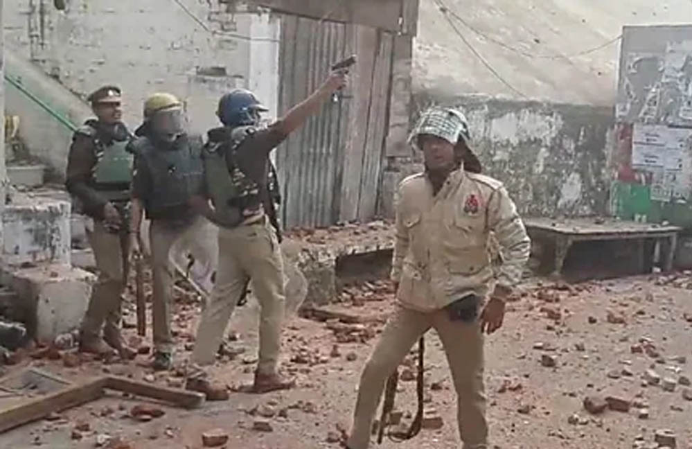 सुनियोजित साजिश का परिणाम थी संभल हिंसा, सपा सांसद बर्क की रही बड़ी भूमिका सुनियोजित साजिश का परिणाम थी संभल हिंसा, सपा सांसद बर्क की रही बड़ी भूमिका