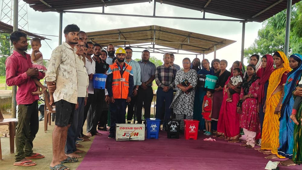 खड़गवां में स्वच्छता व्यवस्था का राज्य स्तर पर निरीक्षण, प्लास्टिक प्रबंधन और अपशिष्ट पृथक्करण पर जोर खड़गवां में स्वच्छता व्यवस्था का राज्य स्तर पर निरीक्षण, प्लास्टिक प्रबंधन और अपशिष्ट पृथक्करण पर जोर