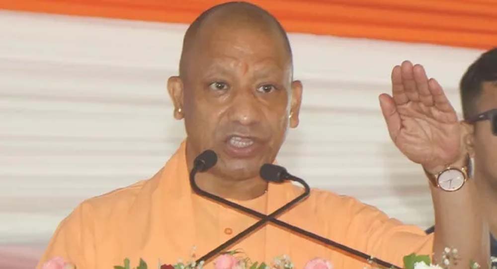चीनी की बढ़ती कीमतों पर योगी सरकार सख्त, 400 टन से ज्यादा स्टॉक रखने वालों पर होगी कार्रवाई