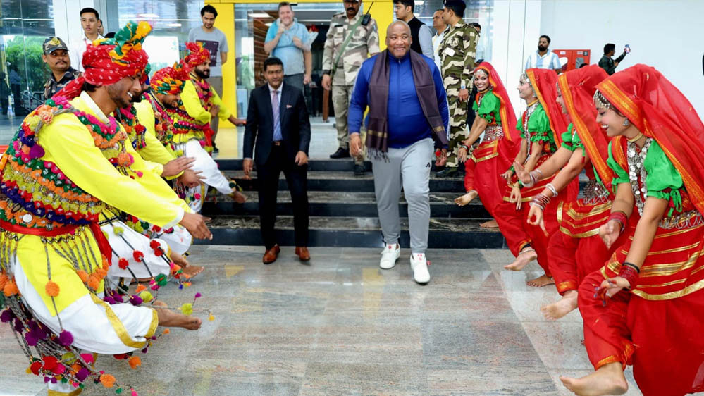 Bhopal BRICS Meeting: भोपाल में ब्रिक्स देशों के संस्कृति मंत्रियों का महामंथन, विरासत और अर्थव्यवस्था पर चर्चा, CM संग लंच Bhopal BRICS Meeting: भोपाल में ब्रिक्स देशों के संस्कृति मंत्रियों का महामंथन, विरासत और अर्थव्यवस्था पर चर्चा, CM संग लंच