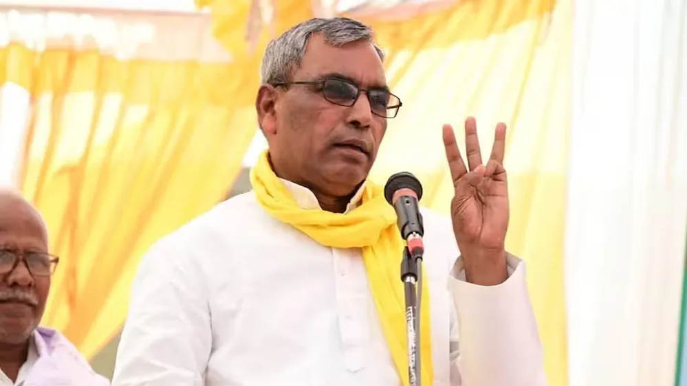 सपा के नेता गांव-गांव घूमकर नौकरियां बेचते थे, वही अब पेपर लीक की बात कर रहे : राजभर