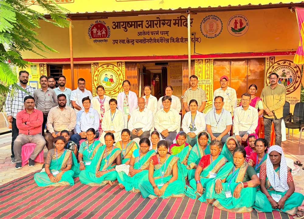 मुख्यमंत्री विष्णुदेव साय के नेतृत्व में ग्रामीण स्वास्थ्य सेवाओं को मिली नई पहचान मुख्यमंत्री विष्णुदेव साय के नेतृत्व में ग्रामीण स्वास्थ्य सेवाओं को मिली नई पहचान