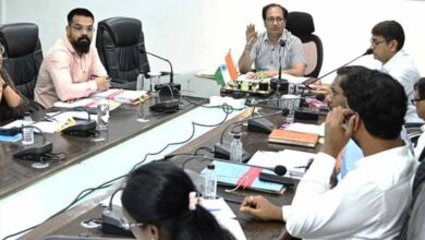 बिलासपुर कलेक्टर सख्त, पाठ्यपुस्तकें नहीं लेने वाले निजी स्कूलों को जारी करें नोटिस