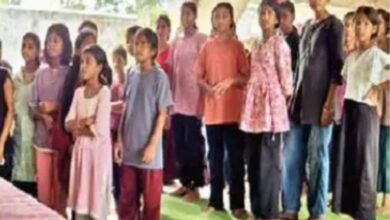 छात्रावास के बच्चों का आरोप, गार्ड वर्दी धुलवाने के साथ कराती है मालिश