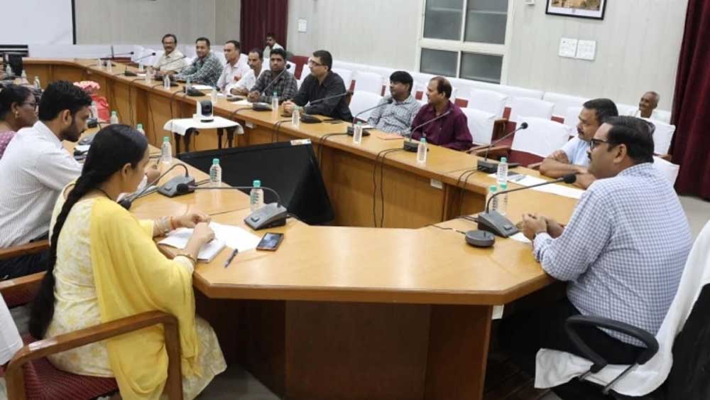 भोपाल बनेगा MP का पहला डिजिटल संभाग, 30 लाख राजस्व रिकॉर्ड होंगे ऑनलाइन भोपाल बनेगा MP का पहला डिजिटल संभाग, 30 लाख राजस्व रिकॉर्ड होंगे ऑनलाइन