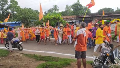 राजनगर के केरहा धाम से कांवड़ियों ने भोले बाबा को जल अर्पित करने किया प्रस्थान राजनगर के केरहा धाम से कांवड़ियों ने भोले बाबा को जल अर्पित करने किया प्रस्थान