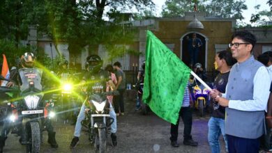 स्वतंत्रता दिवस की पूर्व संध्या पर रायगढ़ में निकला भव्य तिरंगा फ्लैग मार्च