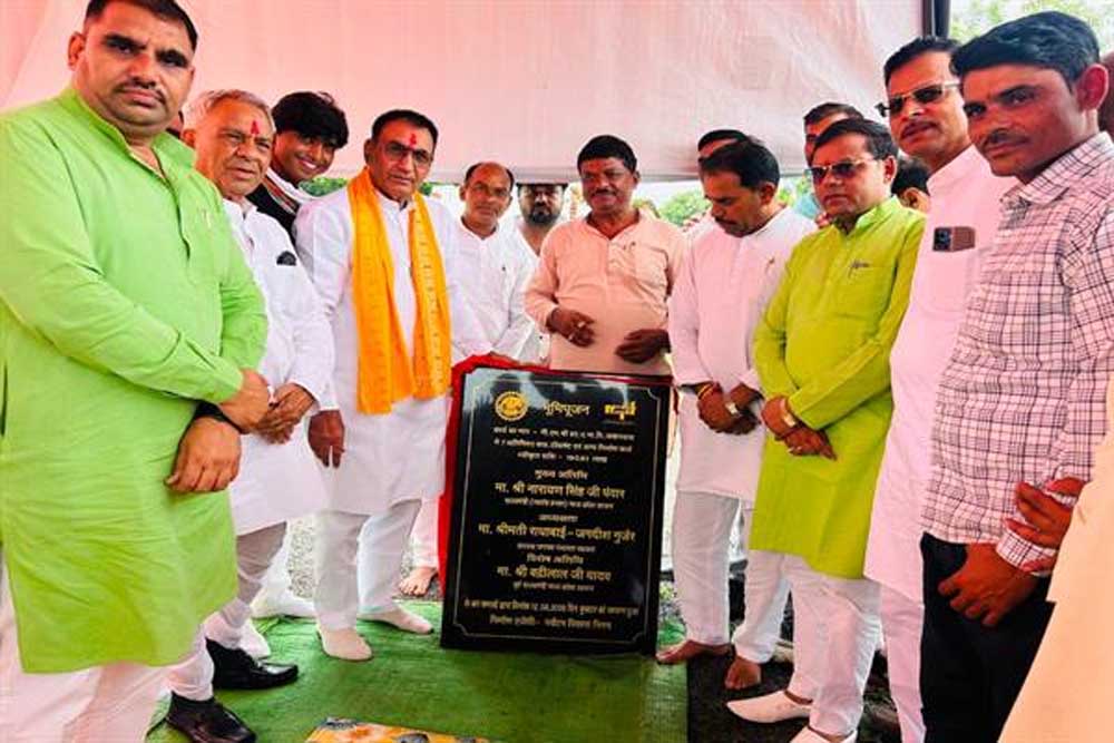 लखनवास में शिक्षा सुविधाओं को मिली नई गति लखनवास में शिक्षा सुविधाओं को मिली नई गति