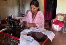 महतारी वंदन योजना से मिली आर्थिक संबल की ताकत, बचत से खरीदी सिलाई मशीन