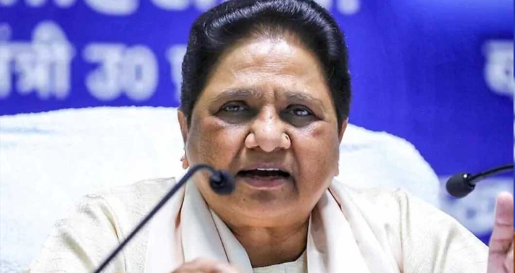 UP Election 2027: मायावती का कमबैक प्लान बिगाड़ेगा अखिलेश-योगी का खेल? BSP ने कसी कमर UP Election 2027: मायावती का कमबैक प्लान बिगाड़ेगा अखिलेश-योगी का खेल? BSP ने कसी कमर
