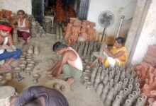 योगी सरकार की ओडीओपी योजना से बदली राजन की तकदीर, टेराकोटा ने दिलाई नई पहचान