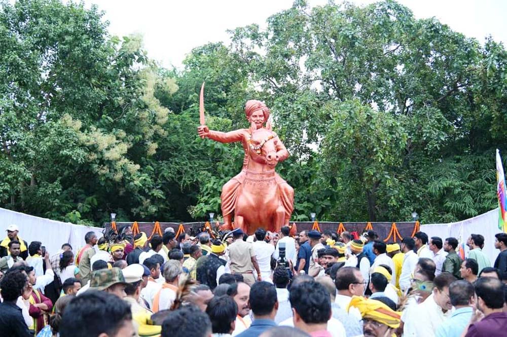 शहीद वीर नारायण सिंह का जीवन सेवा, संघर्ष और राष्ट्रप्रेम की मिसाल : अरुण साव शहीद वीर नारायण सिंह का जीवन सेवा, संघर्ष और राष्ट्रप्रेम की मिसाल : अरुण साव