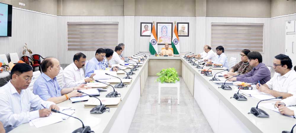 योगी सरकार ने अनुपूरक बजट में राजस्व विभाग के लिए खोला खजाना, विकास कार्यों को मिलेगी रफ्तार योगी सरकार ने अनुपूरक बजट में राजस्व विभाग के लिए खोला खजाना, विकास कार्यों को मिलेगी रफ्तार