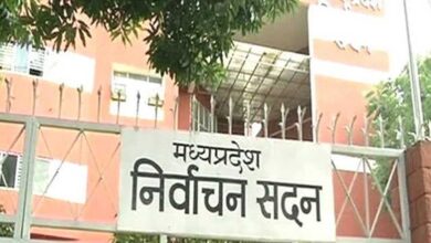 MP में फिर बजेगा ‘खाली कुर्सी-भरी कुर्सी’ का बिगुल, निकाय चुनाव की तैयारियों में जुटा आयोग