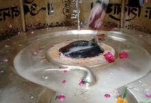 हर हर महादेव से गूंजे शिवालय, सावन के सोमवार पर आस्था का समुद्र