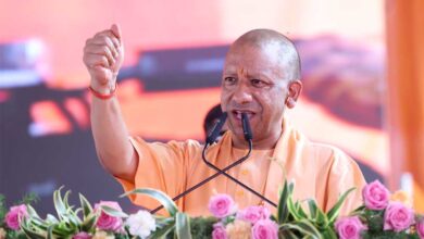 मुख्यमंत्री ने विभिन्न योजनाओं के लाभार्थियों को किया सम्मानित मुख्यमंत्री ने विभिन्न योजनाओं के लाभार्थियों को किया सम्मानित