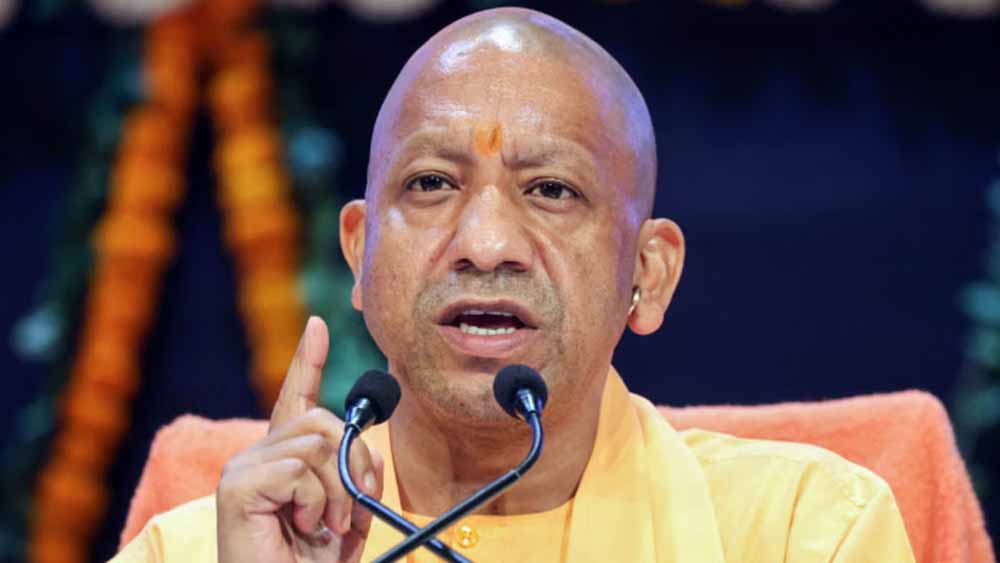 नकली-मिलावटी दवाओं पर योगी सरकार का शिकंजा, लाइसेंस से सप्लाई चेन तक कड़ी निगरानी