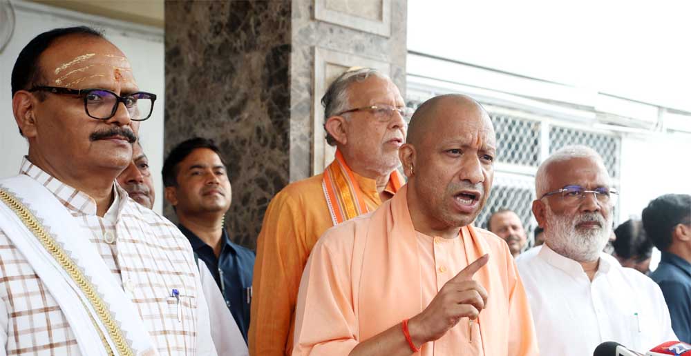 योगी सरकार की किसान रजिस्ट्री में बड़ी उपलब्धि, टॉप-10 में पहुंचा उत्तर प्रदेश