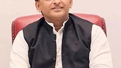 अखिलेश यादव पर मंत्रियों का तीखा हमला, अनिल राजभर बोले- सपा के कहने से आरक्षण खत्म नहीं होगा अखिलेश यादव पर मंत्रियों का तीखा हमला, अनिल राजभर बोले- सपा के कहने से आरक्षण खत्म नहीं होगा