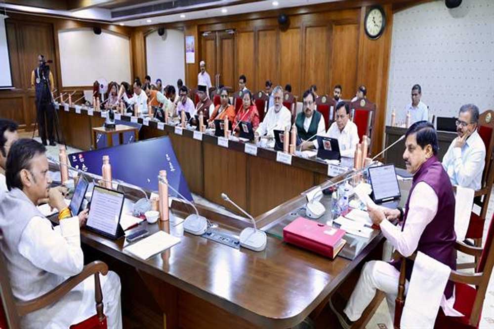 प्रदेश के इंफ्रॉस्ट्रक्चर, स्वास्थ्य, सायबर सुरक्षा और सामाजिक कल्याण को गति देने के लिए 10 हजार 630 करोड़ रूपये की स्वीकृति प्रदेश के इंफ्रॉस्ट्रक्चर, स्वास्थ्य, सायबर सुरक्षा और सामाजिक कल्याण को गति देने के लिए 10 हजार 630 करोड़ रूपये की स्वीकृति