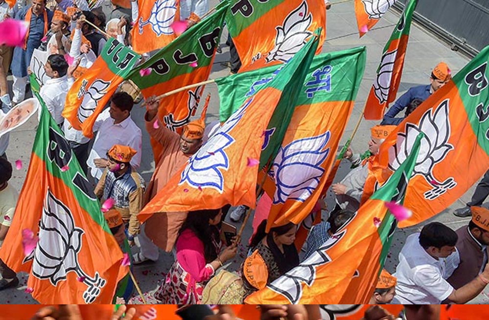 अपने ही गढ़ में कमजोर पड़ रही भाजपा, ‘डबल इंजन’ मॉडल पर उठे सवाल