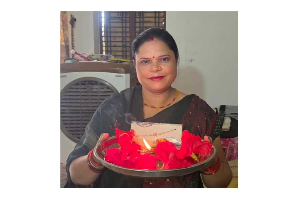 बहनों की खुशहाली का उपहार, विष्णु भैया का साथ—महतारी वंदन से प्रतिभा की रक्षाबंधन की खुशियां हुईं दोगुनी बहनों की खुशहाली का उपहार, विष्णु भैया का साथ—महतारी वंदन से प्रतिभा की रक्षाबंधन की खुशियां हुईं दोगुनी