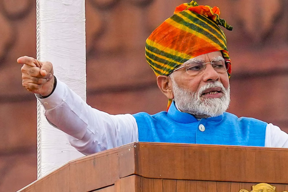 15 अगस्त पर क्यों नहीं गाया जाता था पूरा ‘वंदे मातरम’? अब नए कानून से बदलेगा नियम, जानें विवाद की जड़