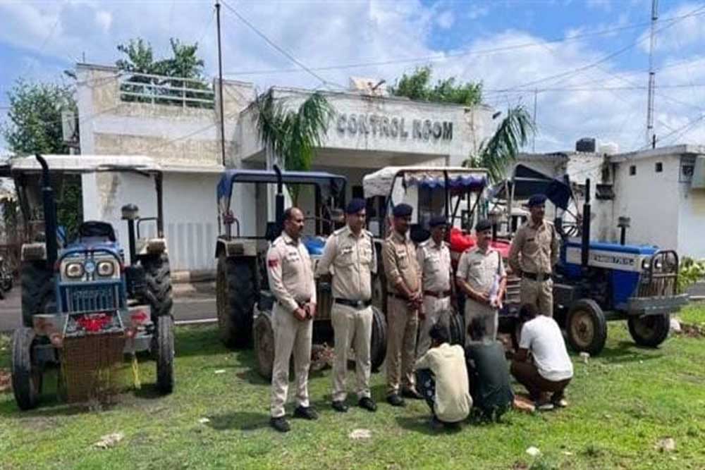 मध्यप्रदेश पुलिस की वाहन चोर गिरोहों के विरुद्ध बड़ी कार्रवाई मध्यप्रदेश पुलिस की वाहन चोर गिरोहों के विरुद्ध बड़ी कार्रवाई