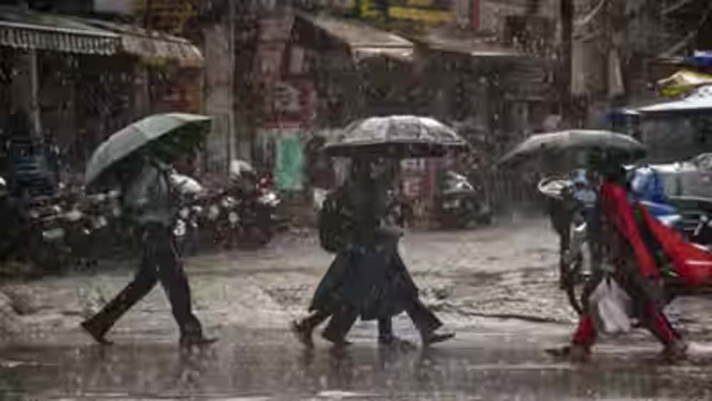 मौसम अलर्ट: देशभर में मॉनसून सक्रिय, कई राज्यों में भारी बारिश की चेतावनी मौसम अलर्ट: देशभर में मॉनसून सक्रिय, कई राज्यों में भारी बारिश की चेतावनी