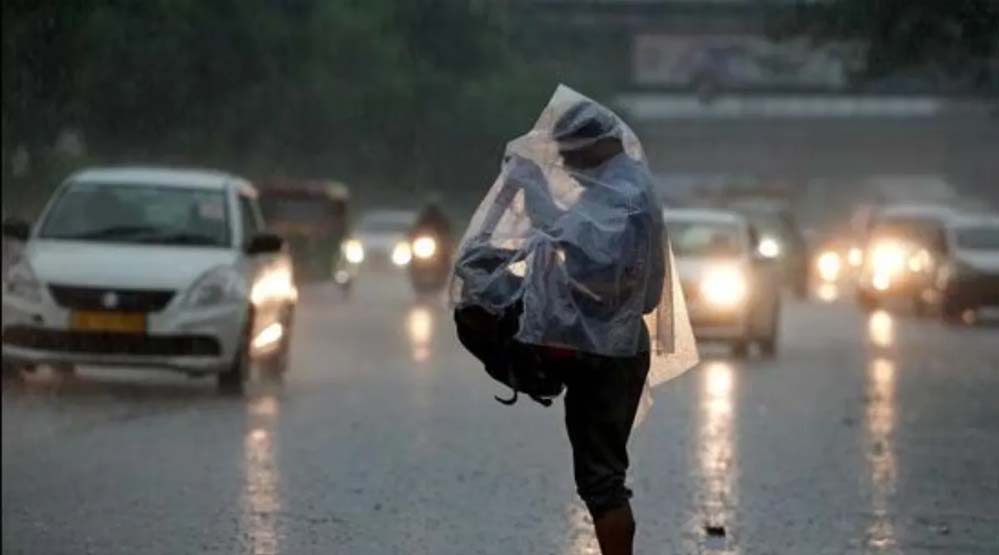 83 Km/h का मानसूनी बवंडर! 2 साइक्लोनिक सर्कुलेशन से 18 राज्यों में बिगड़ेगा मौसम