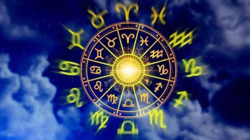 23 अगस्त राशिफल: सूर्य देव की कृपा से इन राशियों को मिलेगा लाभ, जानें अपना भविष्यफल 23 अगस्त राशिफल: सूर्य देव की कृपा से इन राशियों को मिलेगा लाभ, जानें अपना भविष्यफल