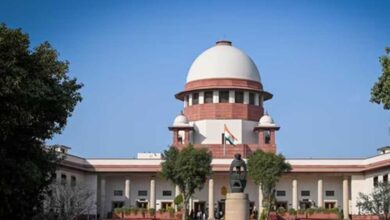 सोशल मीडिया पर बच्चों के अश्लील कंटेंट को लेकर SC सख्त, केंद्र से मांगा जवाब; प्लेटफॉर्म्स की भूमिका पर उठे सवाल सोशल मीडिया पर बच्चों के अश्लील कंटेंट को लेकर SC सख्त, केंद्र से मांगा जवाब; प्लेटफॉर्म्स की भूमिका पर उठे सवाल