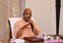 डिजिटल सशक्तिकरण की ओर बढ़े दिव्यांगजन, योगी सरकार ने स्मार्टफोन-टैबलेट से आसान की राह