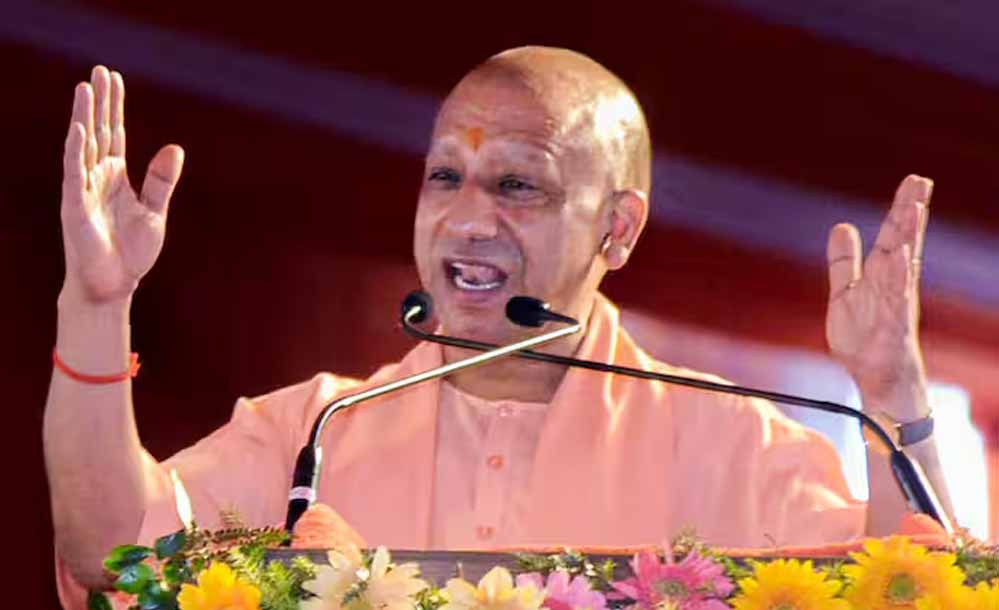 देवरिया में CM योगी का सपा पर बड़ा हमला: ‘200 करोड़ का काम 864 करोड़ में भी अधूरा’ देवरिया में CM योगी का सपा पर बड़ा हमला: ‘200 करोड़ का काम 864 करोड़ में भी अधूरा’