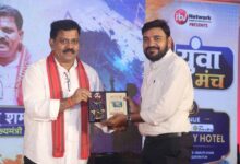 उपमुख्यमंत्री विजय शर्मा ने युवा मंच में किया सम्मानित