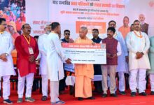 चित्रकूट में बाढ़ प्रभावित 800 परिवारों को राहत सामग्री वितरण, बेघर परिवारों को आवास हेतु भूमि आवंटन प्रमाणपत्र एवं राहत राशि