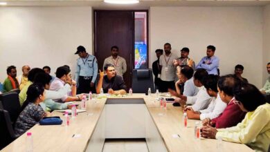 विश्वभूषण मिश्र का तबादला, काशी विश्वनाथ मंदिर के नए CEO की तलाश तेज विश्वभूषण मिश्र का तबादला, काशी विश्वनाथ मंदिर के नए CEO की तलाश तेज